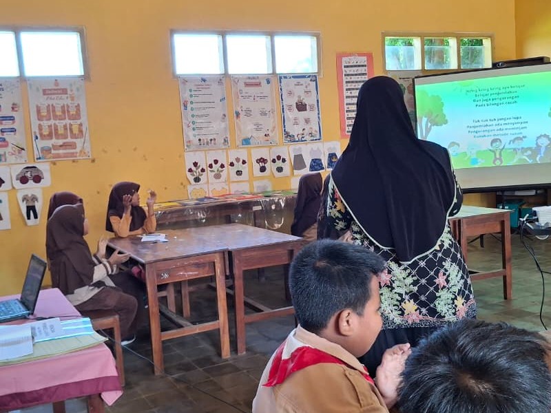 Supervisi kepala Sekolah Tindak Lanjut Workshop Pembelajaran Mendalam